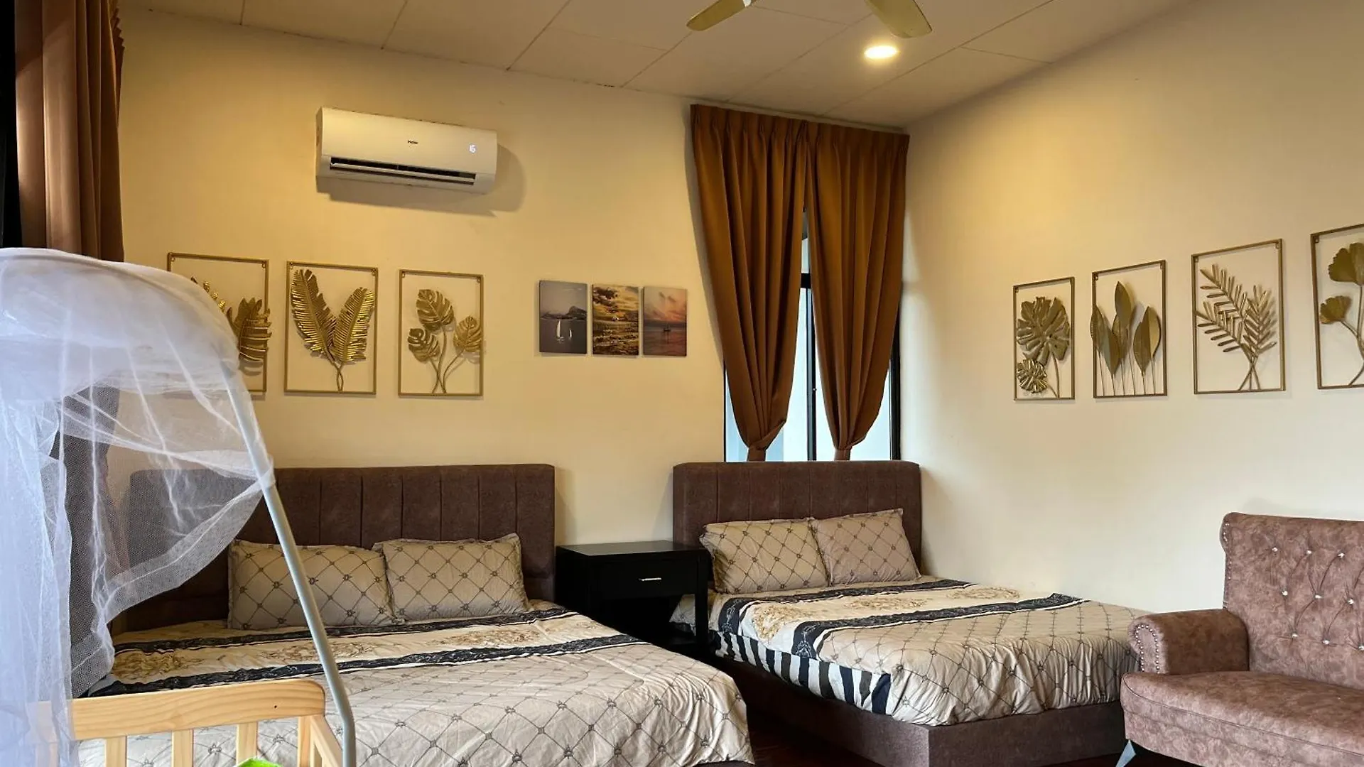 Villa Klebang Beach 25Pax 6Bedroom Indoor Pool Full Airconditioned Near Town Malacca