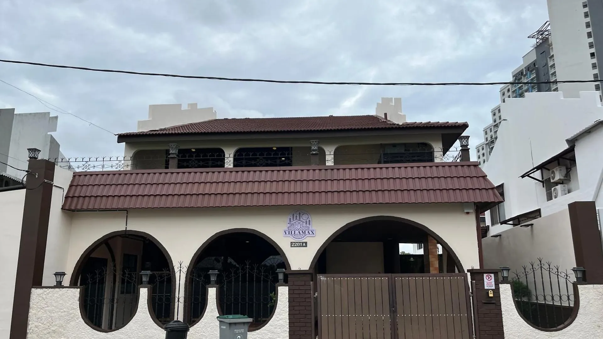 Villa Klebang Beach 25Pax 6Bedroom Indoor Pool Full Airconditioned Near Town Malacca